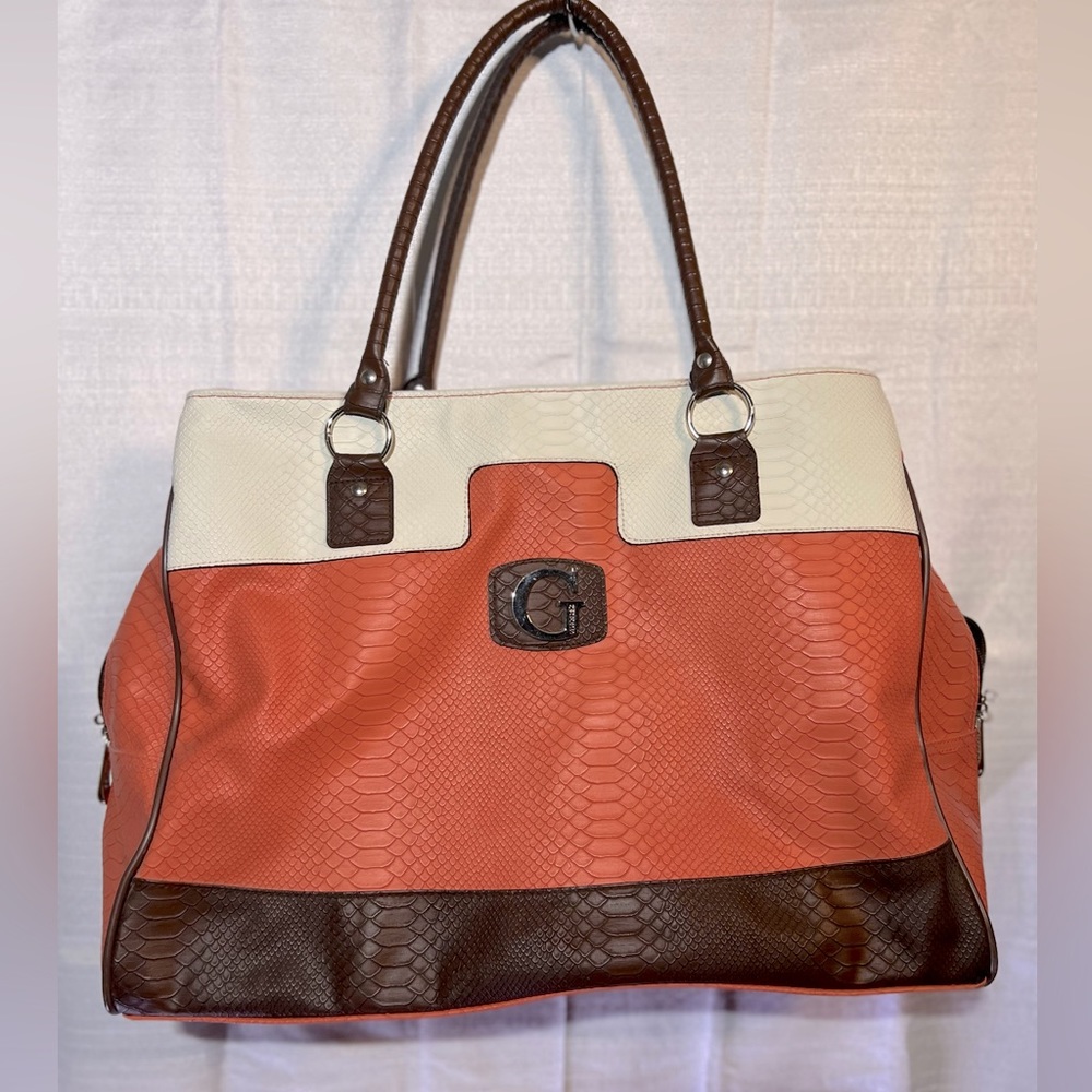 Guess large duffle tote bag orange tan cream